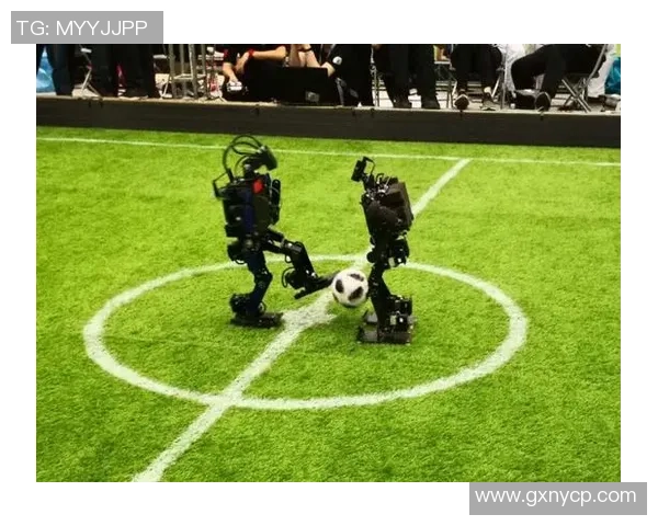 足球巨星挑战未来机器人科技的终极对决与人类智慧的碰撞